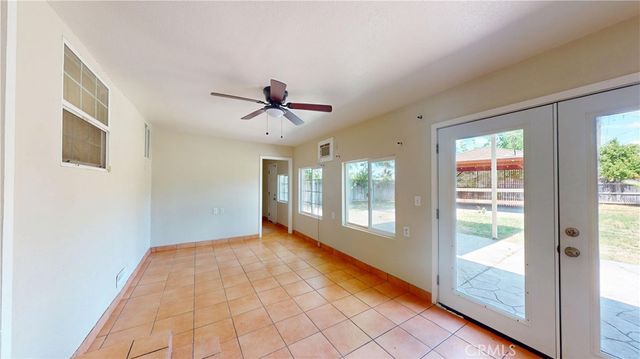 1014 W Andrews, Fresno, CA 93705