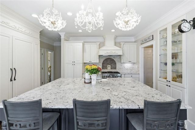 8360 Kenningston Way, Duluth, GA 30097