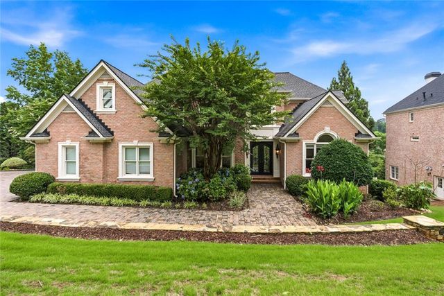 8360 Kenningston Way, Duluth, GA 30097
