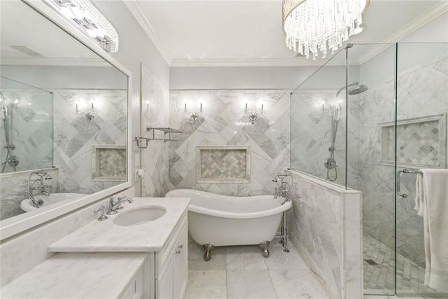 8360 Kenningston Way, Duluth, GA 30097
