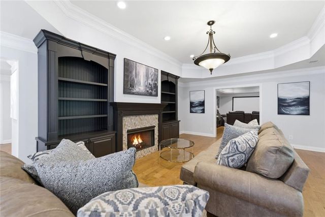 8360 Kenningston Way, Duluth, GA 30097