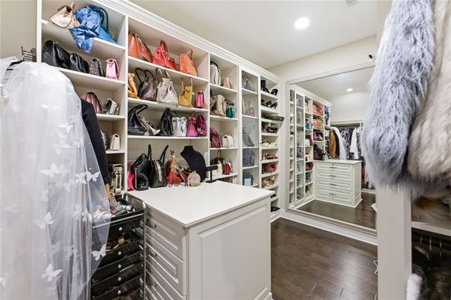 8360 Kenningston Way, Duluth, GA 30097