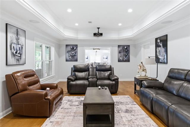 8360 Kenningston Way, Duluth, GA 30097