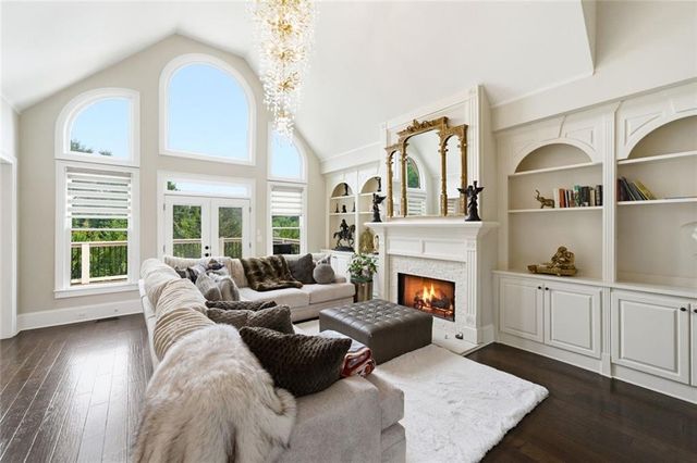 8360 Kenningston Way, Duluth, GA 30097