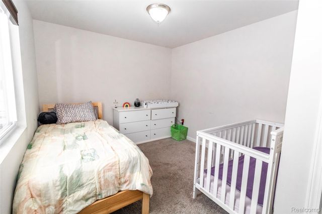 2884 Berkshire Street, Lapeer, MI 48446