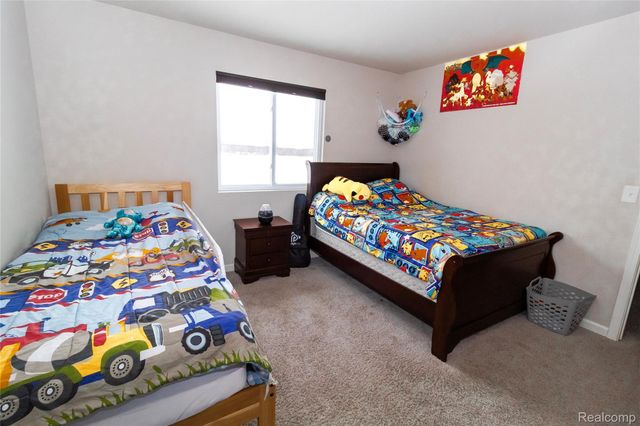 2884 Berkshire Street, Lapeer, MI 48446