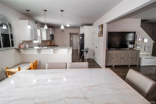 2884 Berkshire Street, Lapeer, MI 48446