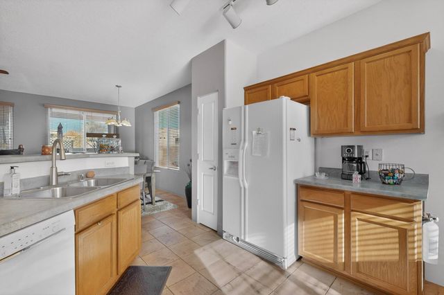 3 Hunters Pass, Santa Fe, NM 87508