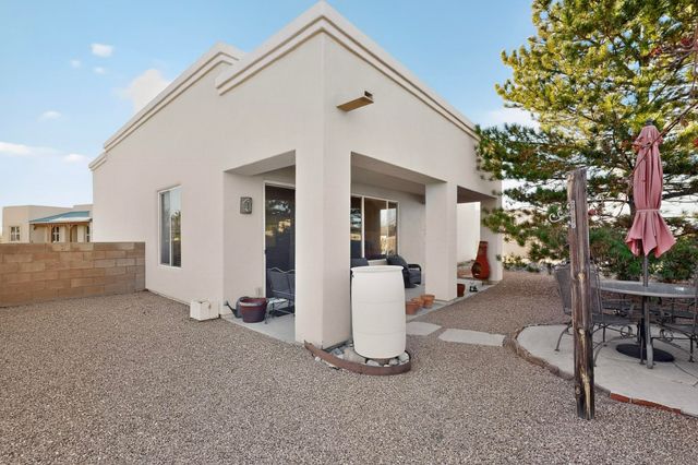3 Hunters Pass, Santa Fe, NM 87508