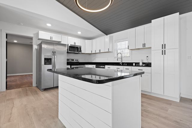 1517 Ridgeview Run, Lynchburg, TN 37352