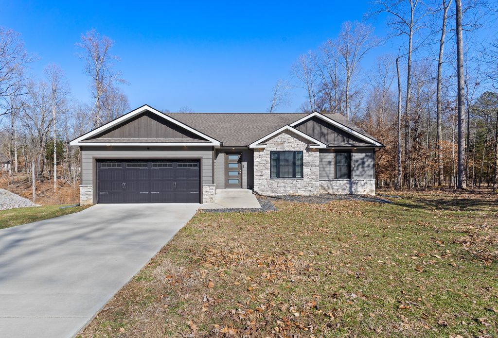 1517 Ridgeview Run, Lynchburg, TN 37352
