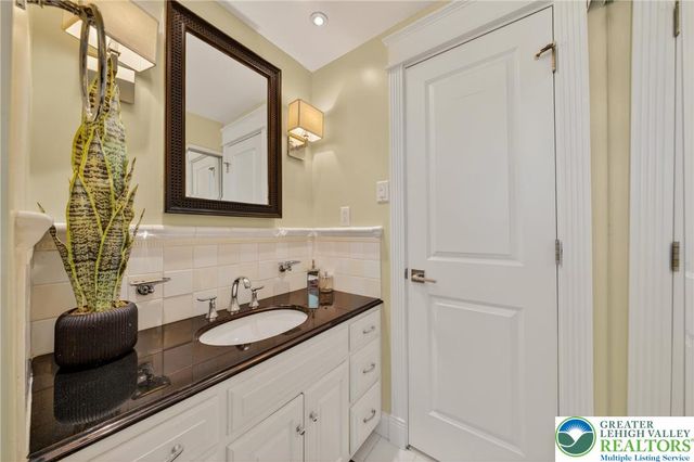 556 Grapevine Drive, Hatfield Twp, PA 19440