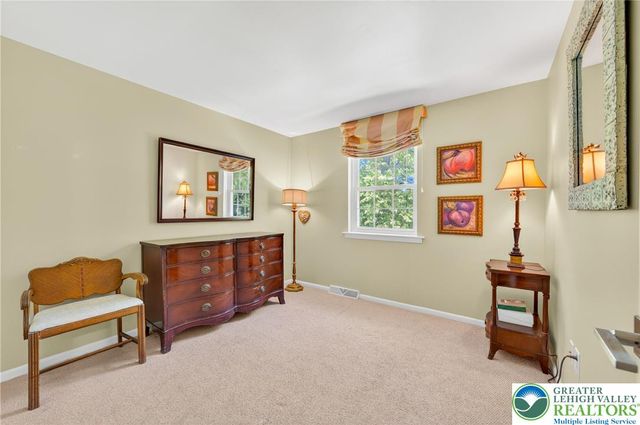556 Grapevine Drive, Hatfield Twp, PA 19440