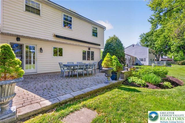 556 Grapevine Drive, Hatfield Twp, PA 19440
