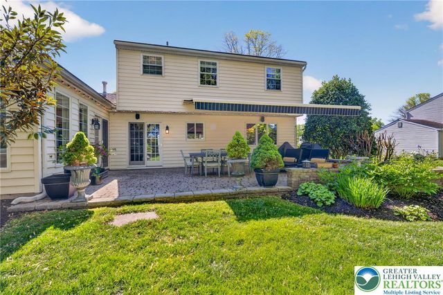 556 Grapevine Drive, Hatfield Twp, PA 19440
