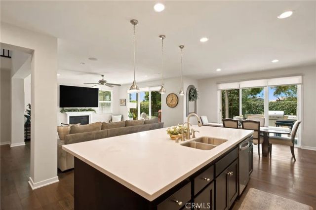 38313 Brookdale Way, Murrieta, CA 92563