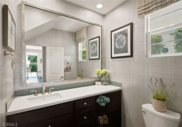 38313 Brookdale Way, Murrieta, CA 92563