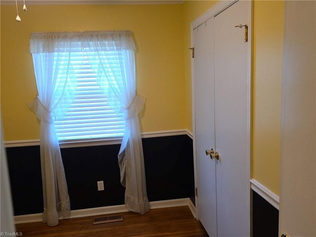 122 Northview Drive, Pilot Mountain, NC 27041