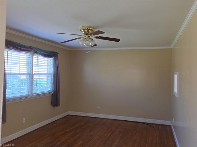 122 Northview Drive, Pilot Mountain, NC 27041