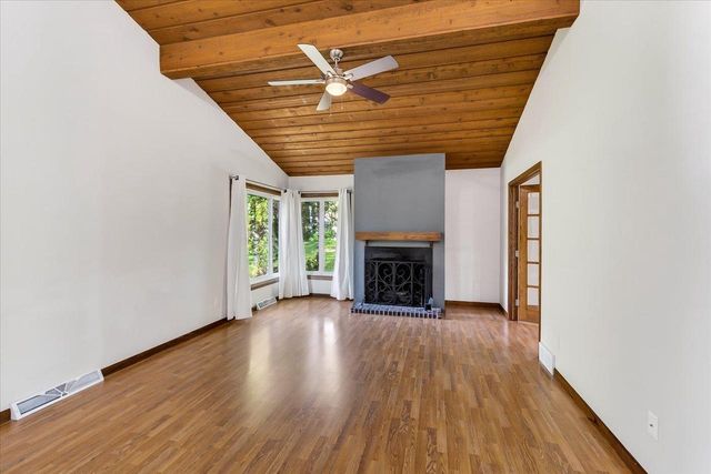 4514 Meadow Wood Circle, Deforest, WI 53532