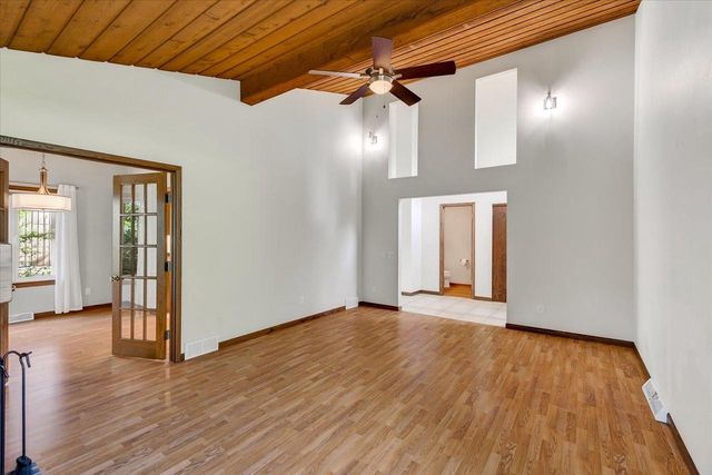 4514 Meadow Wood Circle, Deforest, WI 53532