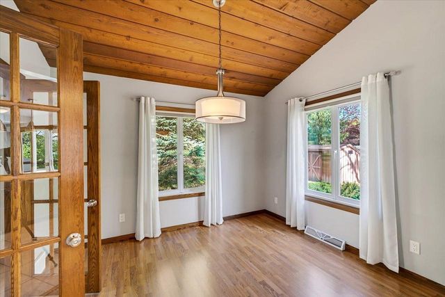 4514 Meadow Wood Circle, Deforest, WI 53532