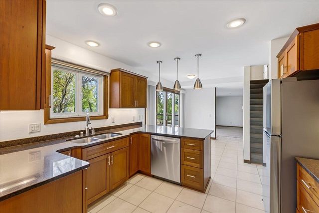 4514 Meadow Wood Circle, Deforest, WI 53532