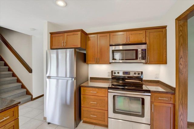 4514 Meadow Wood Circle, Deforest, WI 53532