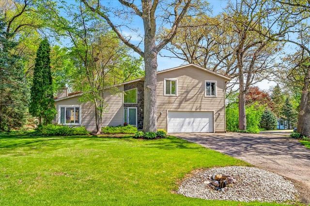 4514 Meadow Wood Circle, Deforest, WI 53532