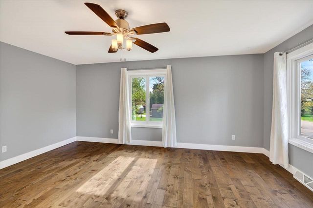 4514 Meadow Wood Circle, Deforest, WI 53532