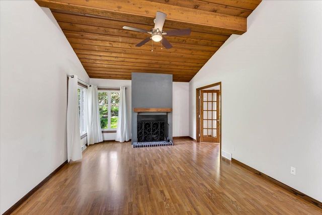4514 Meadow Wood Circle, Deforest, WI 53532