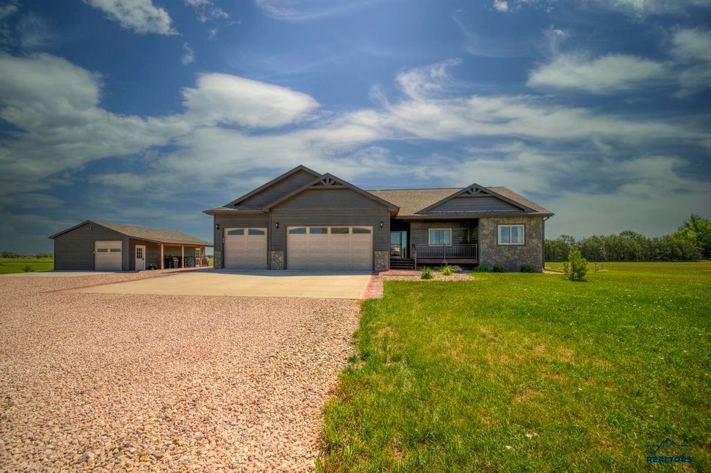 16564 RED CEDAR RD, Piedmont, SD 57769