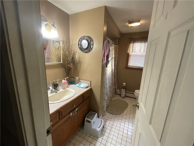 232 Quaker Lane, Scituate, RI 02857