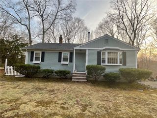 232 Quaker Lane, Scituate, RI 02857