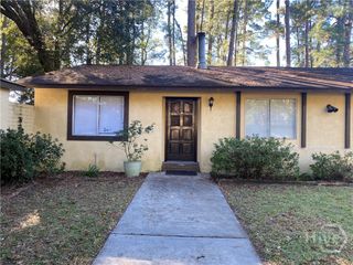 16 S Stillwood Court, Savannah, GA 31419