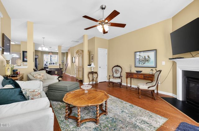 100 Stratford Lakes Drive Unit 261, Durham, NC 27713