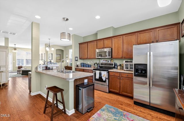 100 Stratford Lakes Drive Unit 261, Durham, NC 27713