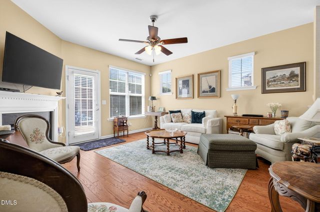 100 Stratford Lakes Drive Unit 261, Durham, NC 27713