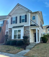 100 Stratford Lakes Drive Unit 261, Durham, NC 27713