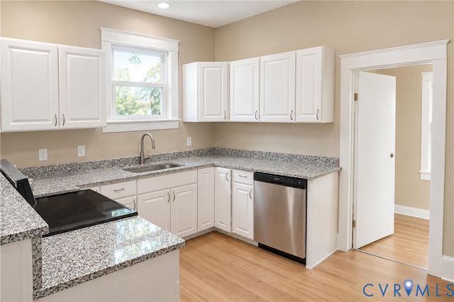 110 N 15th Ave, Hopewell, VA 23860