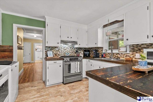 918 S Edisto Dr, Florence, SC 29501