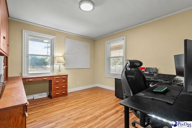 918 S Edisto Dr, Florence, SC 29501