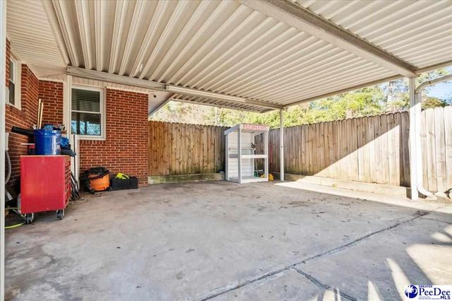 918 S Edisto Dr, Florence, SC 29501