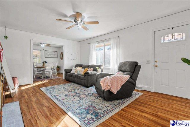 918 S Edisto Dr, Florence, SC 29501