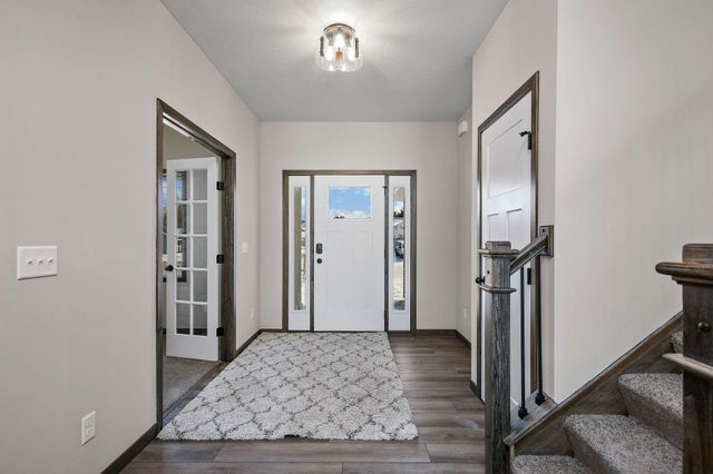 1984 Norma Way, Lino Lakes, MN 55038