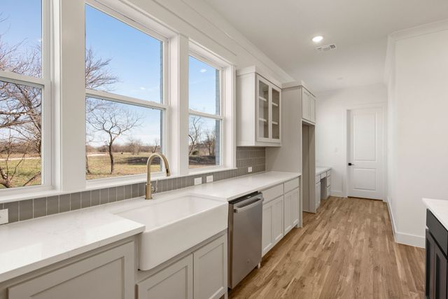 3004 Rolling Creek Drive, Aledo, TX 76008