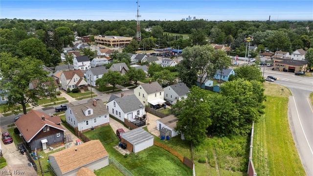 13101 Tyler Avenue, Cleveland, OH 44111