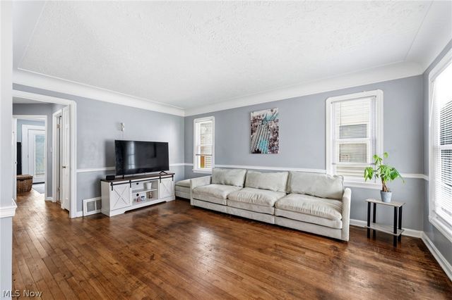 13101 Tyler Avenue, Cleveland, OH 44111