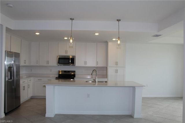 5555 DOUBLE EAGLE CIR 3936, Ave Maria, FL 34142