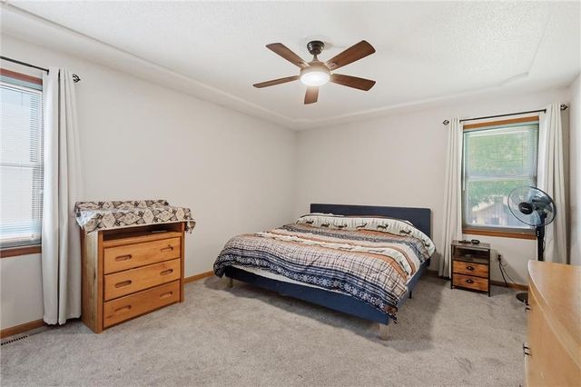 1113 SW Breckenridge Court, Blue Springs, MO 64015
